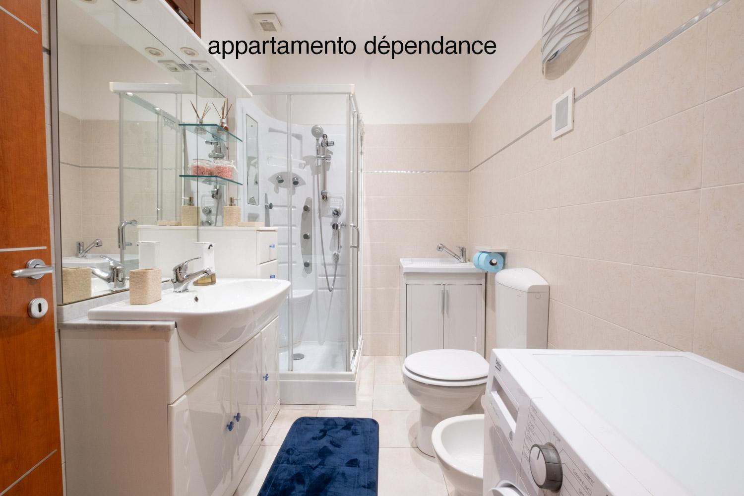 アオスタCasa Tipica Valdostanaアパートメント エクステリア 写真