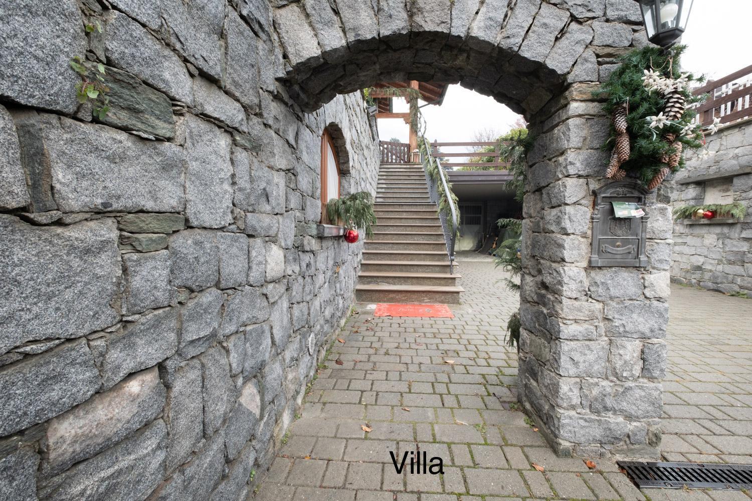 アオスタCasa Tipica Valdostanaアパートメント エクステリア 写真