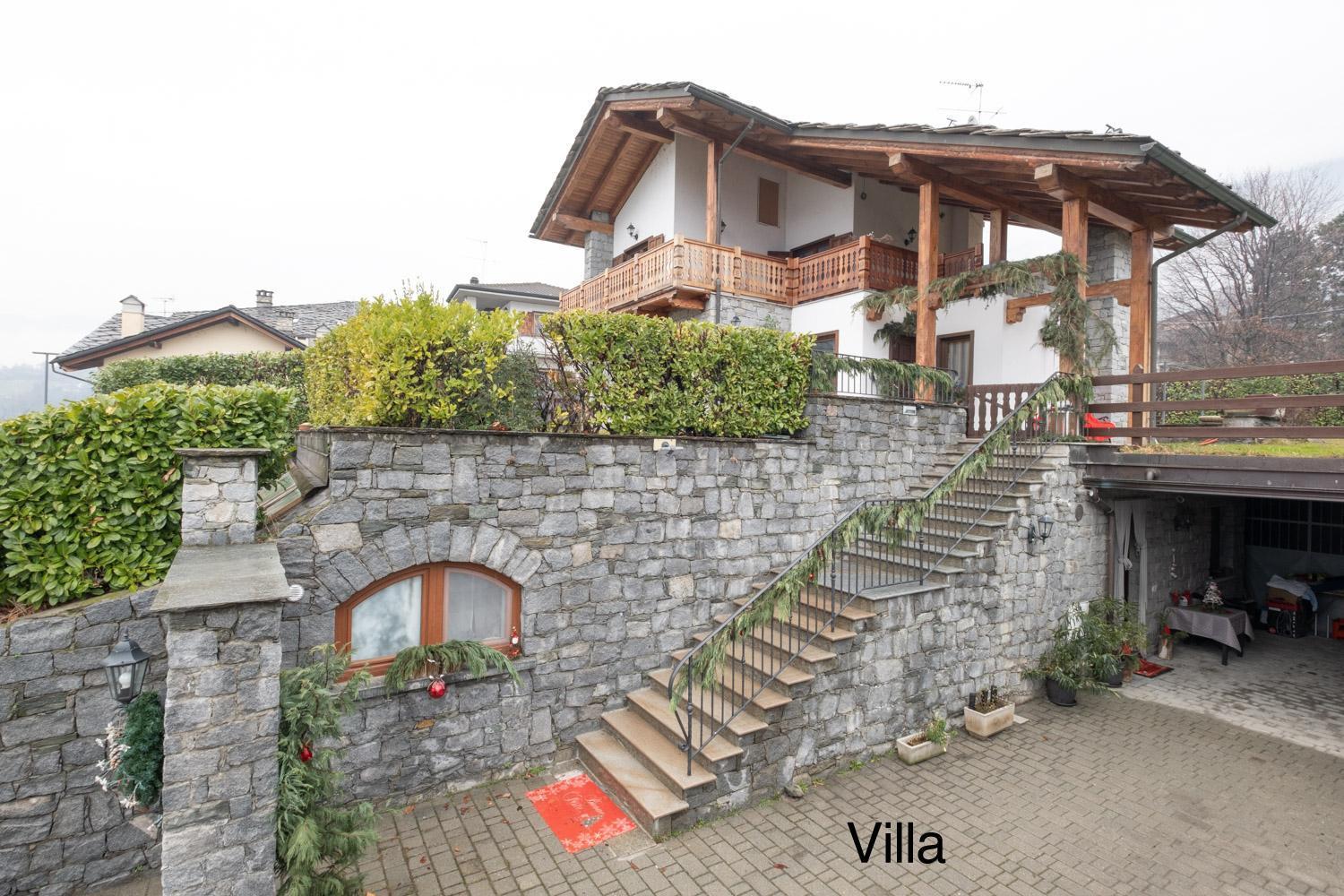 アオスタCasa Tipica Valdostanaアパートメント エクステリア 写真
